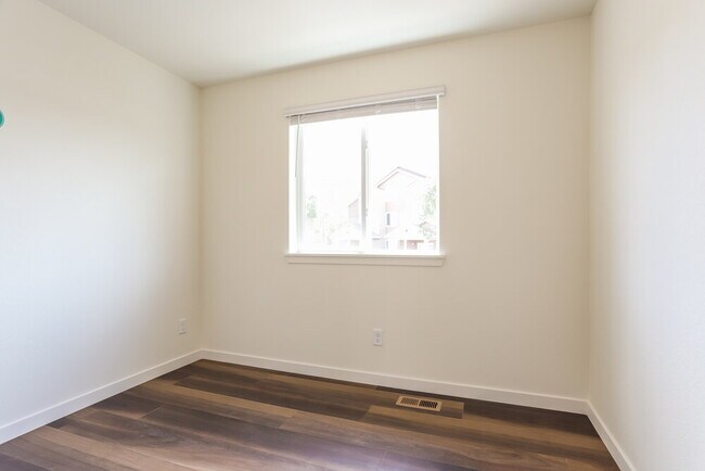 Building Photo - 4764 N Tower Dr