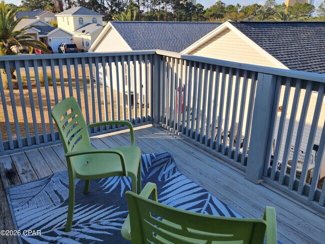 Building Photo - 11728 Seashore Ln