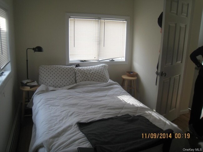 Building Photo - 82 California St