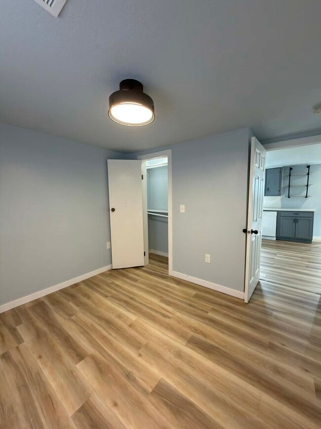 Building Photo - 814 High St