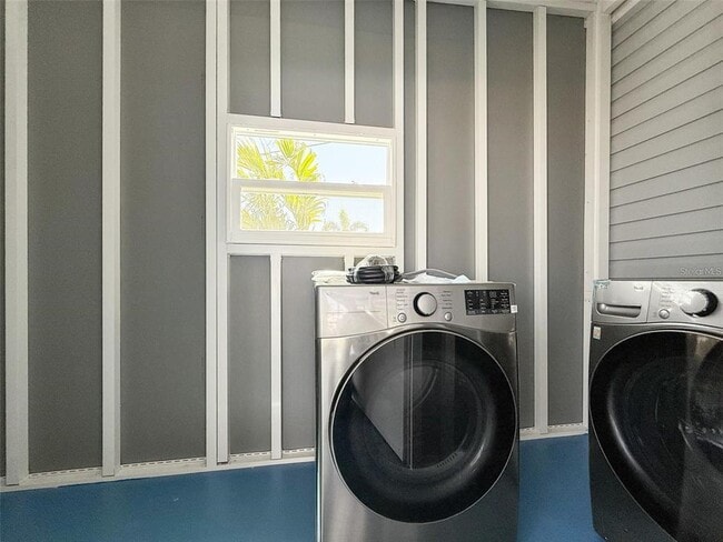 Building Photo - 5141 Oakland Hills Ave