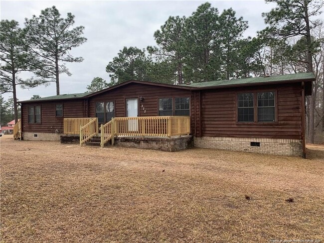 Primary Photo - 372 Swift Creek Rd