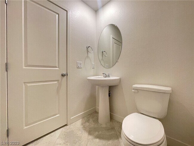Building Photo - 3565 Pontesei Ln