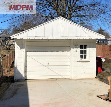 Building Photo - 24537 Dale Ave