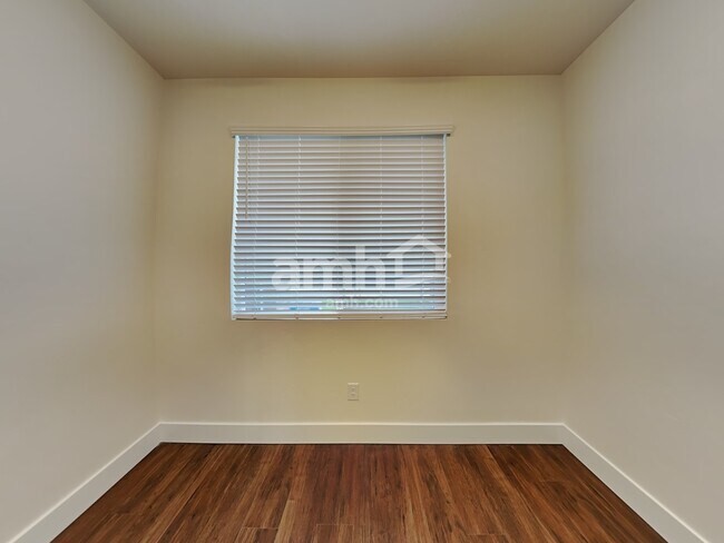 Building Photo - 6481 E Paseo Baranda