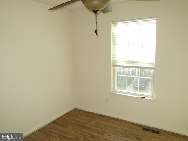 Building Photo - 1273 Madison Ln