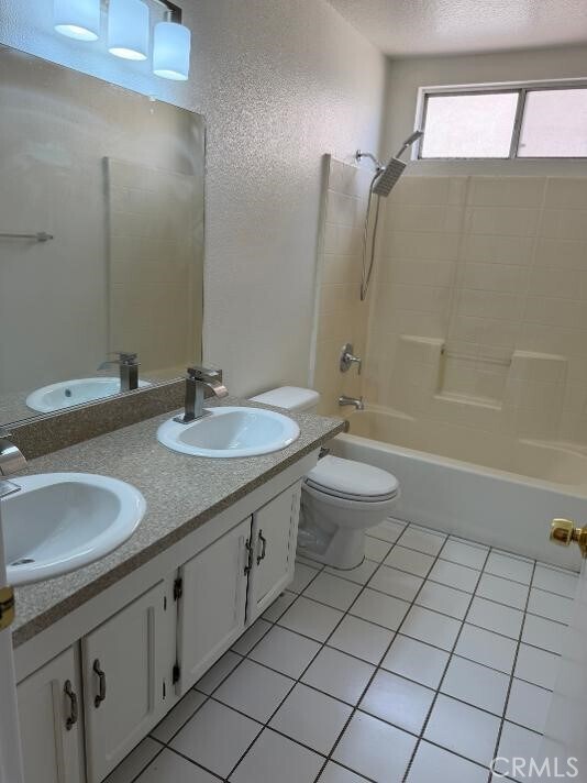 Building Photo - 7298 Santa Barbara Ct