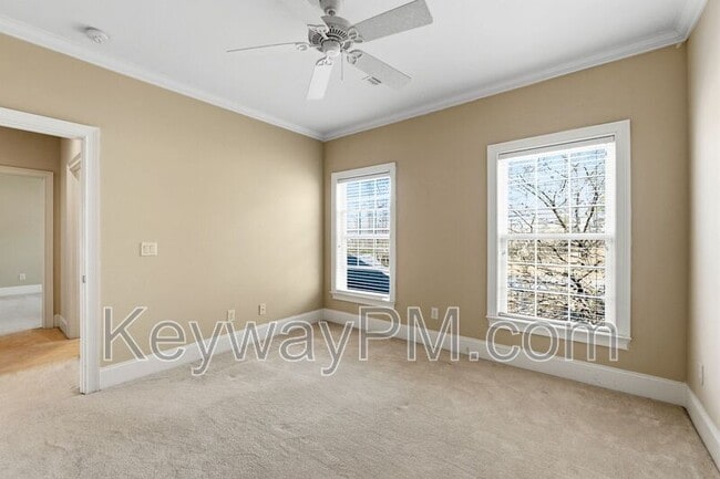 Building Photo - 529 John Fox Run