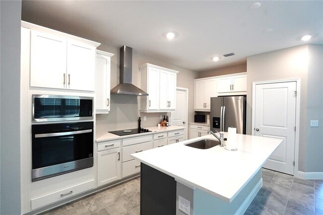 Building Photo - 2173 Sunshine Peak Dr