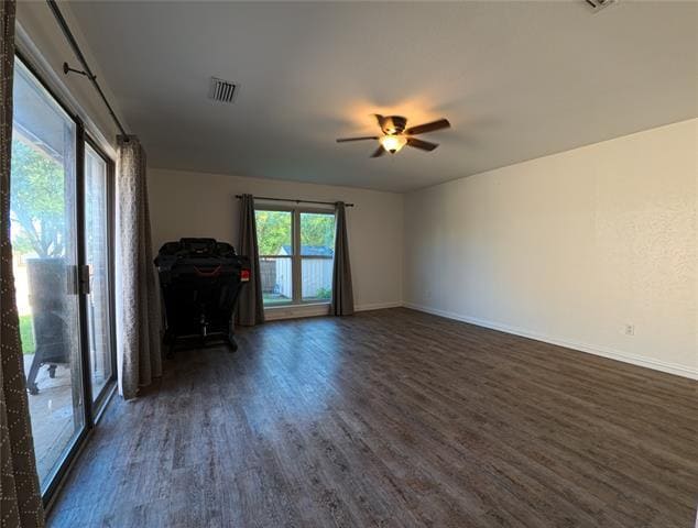 Building Photo - 1738 Hartford Dr