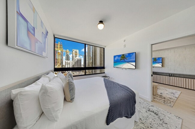 Building Photo - 40 NW 3rd St