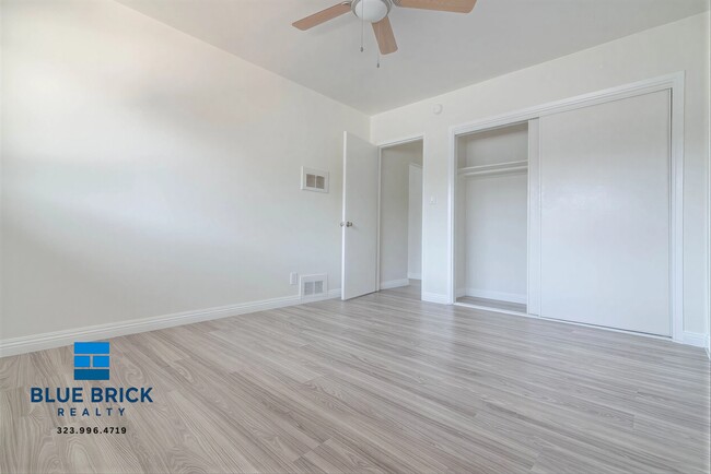 Building Photo - 14766 Delano St