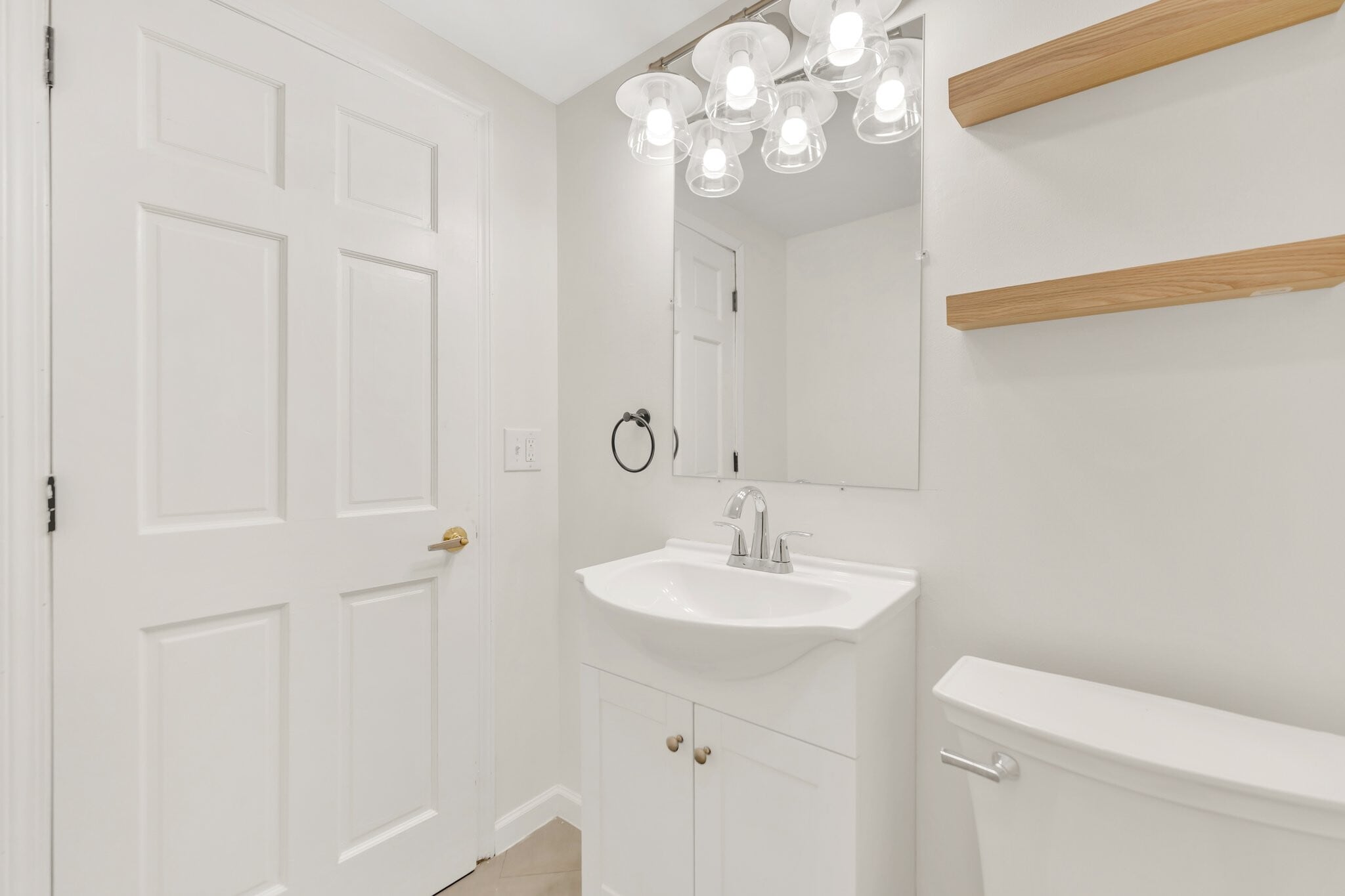 Building Photo - 168 Wheeler St