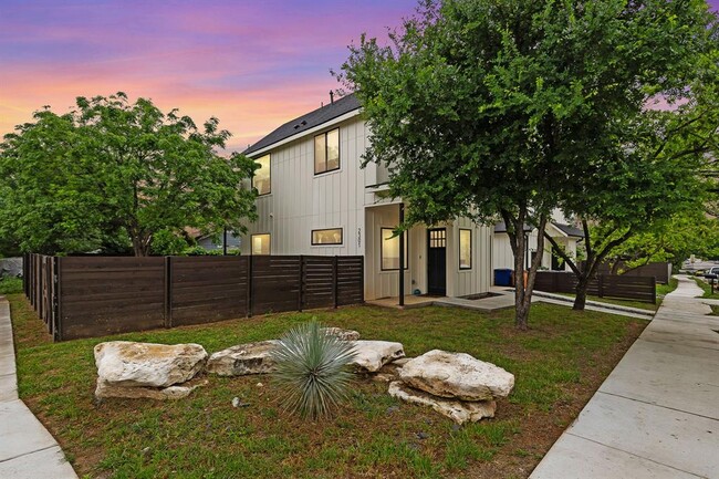 Building Photo - 2301 Bendridge Trail