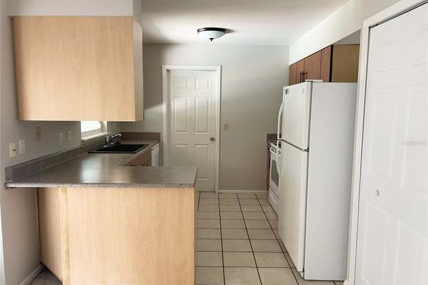 Building Photo - 2753 Foxdale Dr