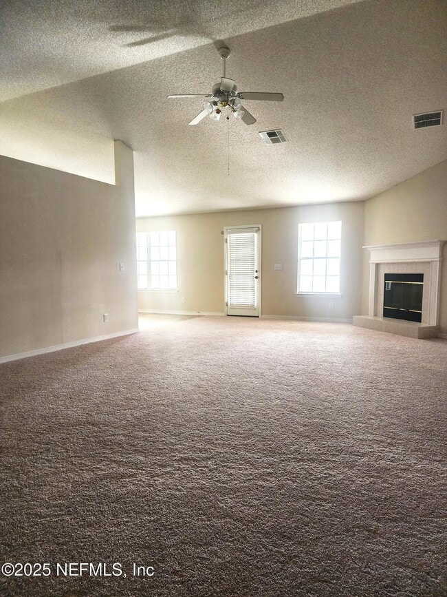 Building Photo - 1254 McGirts Creek Dr E