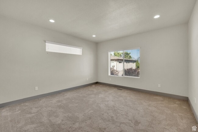Building Photo - 12706 Roll Save Ln
