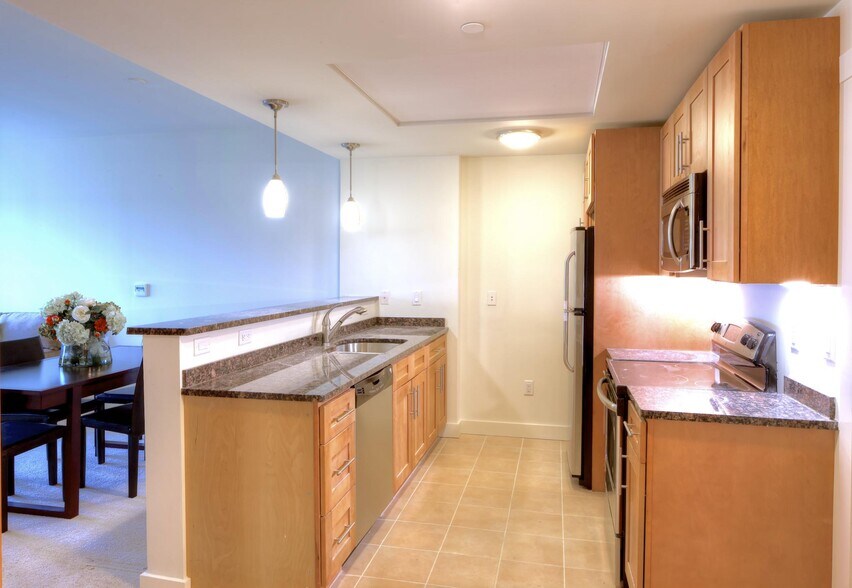 Building Photo - 87 New St