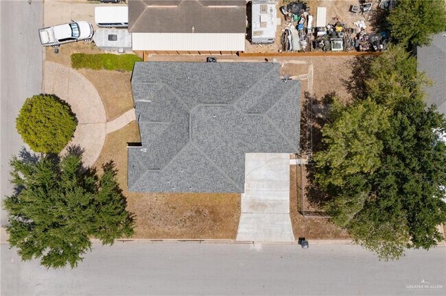 Building Photo - 22 8th