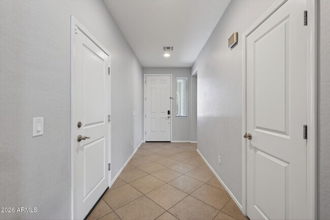 Building Photo - 22659 E Desert Spoon Dr