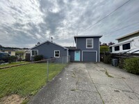 Building Photo - 1560 Marsh Rd