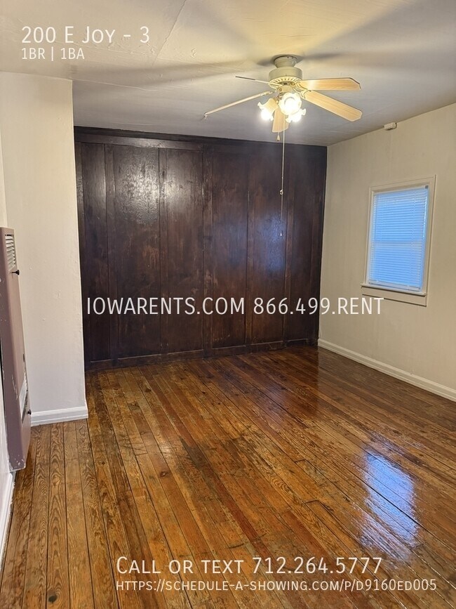 Building Photo - 200 E Joy-3