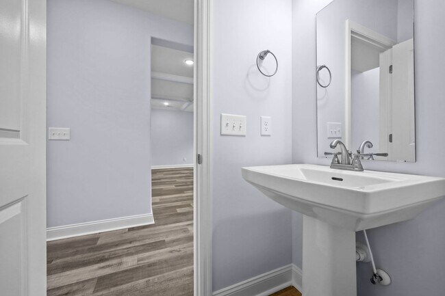 Building Photo - Welcome to Harvest Meadow!