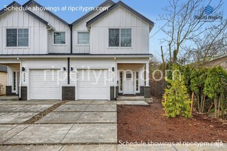 Building Photo - 6838 N Mears St