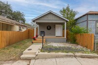 Building Photo - 125 Forrest Ave