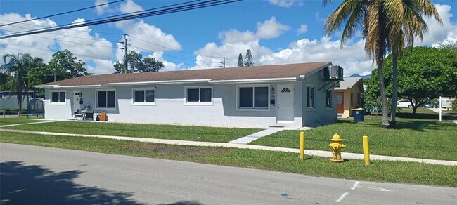 Primary Photo - 602 SE 2nd Ave