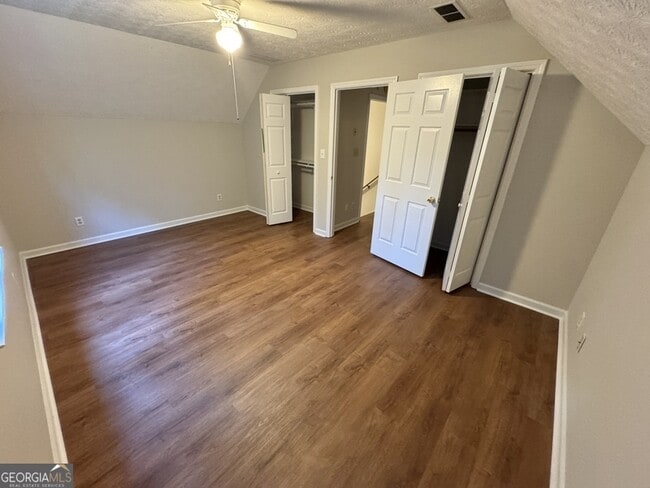 Building Photo - 45 Gentry Dr