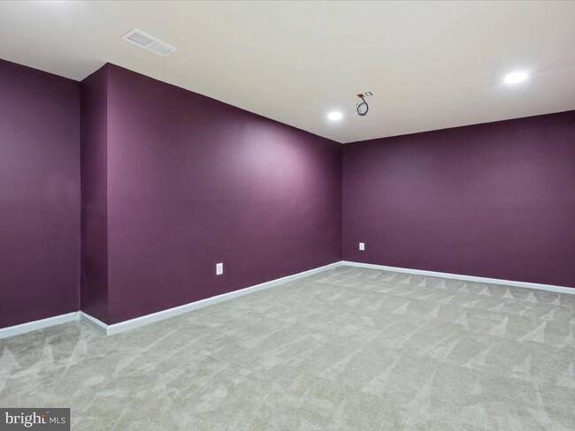 Building Photo - 21076 Goose Preserve Dr