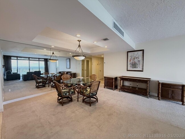 Building Photo - 5600 N Flagler Dr