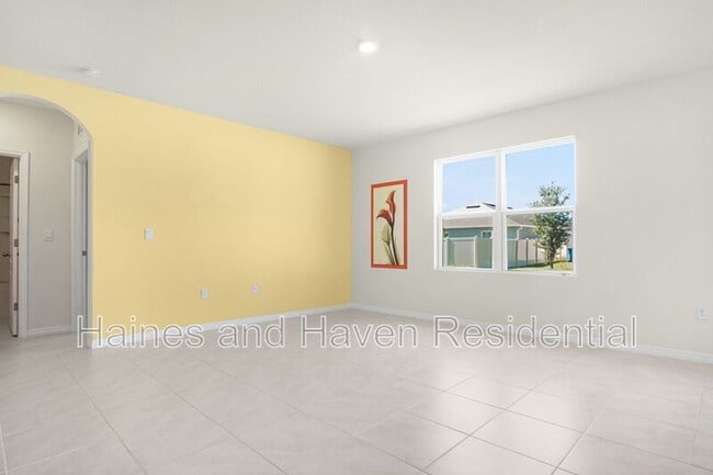 Building Photo - 4027 Alissa Ln