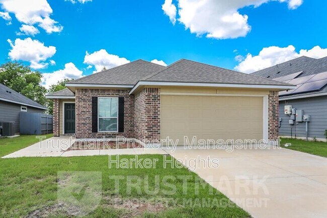 Primary Photo - 3050 Dade Loop