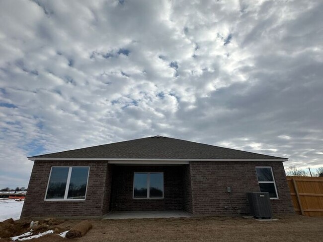 Building Photo - BRAND NEW Three Bedroom | Two Bath Home in...