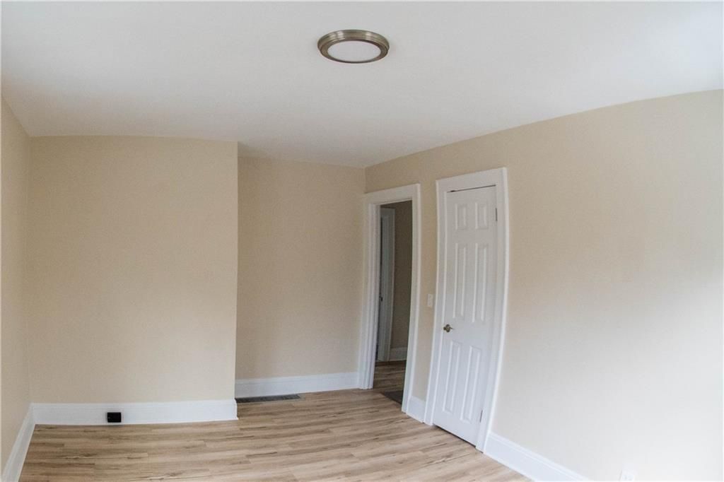 Building Photo - 457 Carolina Back Rd