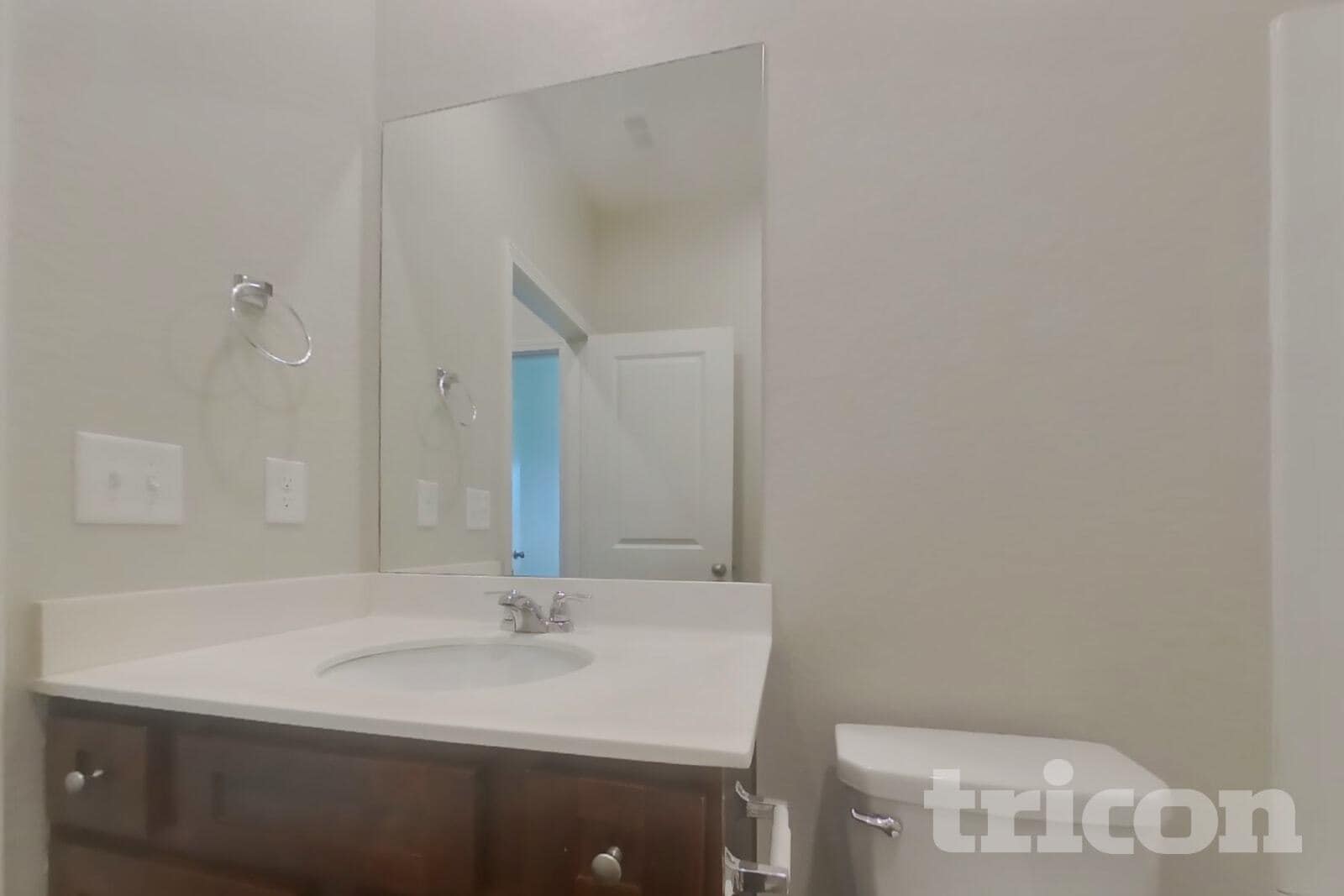 Building Photo - 109 Innis Brk Cir SW