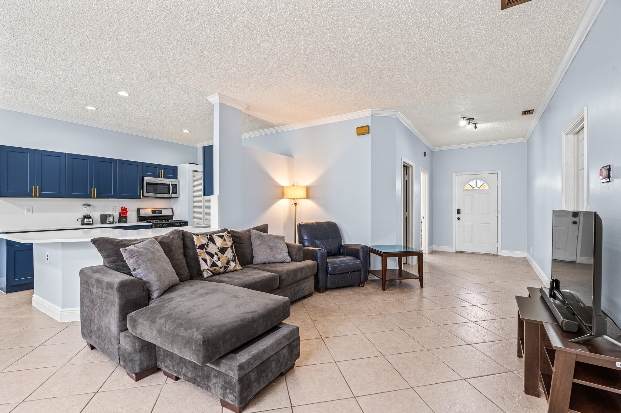 Building Photo - 1242 Olympic Cir