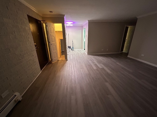 Building Photo - 104 E Bailey Rd