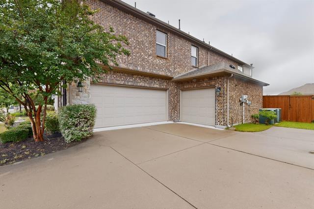 Building Photo - 151 Darian Dr