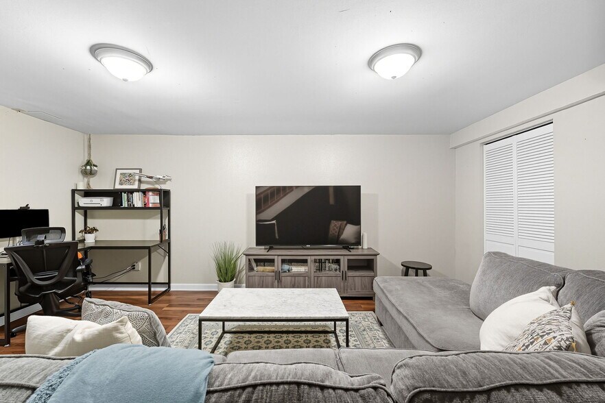 Building Photo - 7755 E Quincy Ave