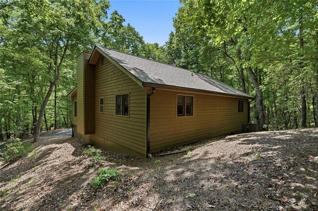 Building Photo - 112 Trout Lily Trail