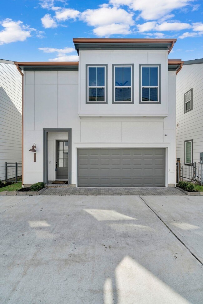 Primary Photo - 9551 Neuens Rd