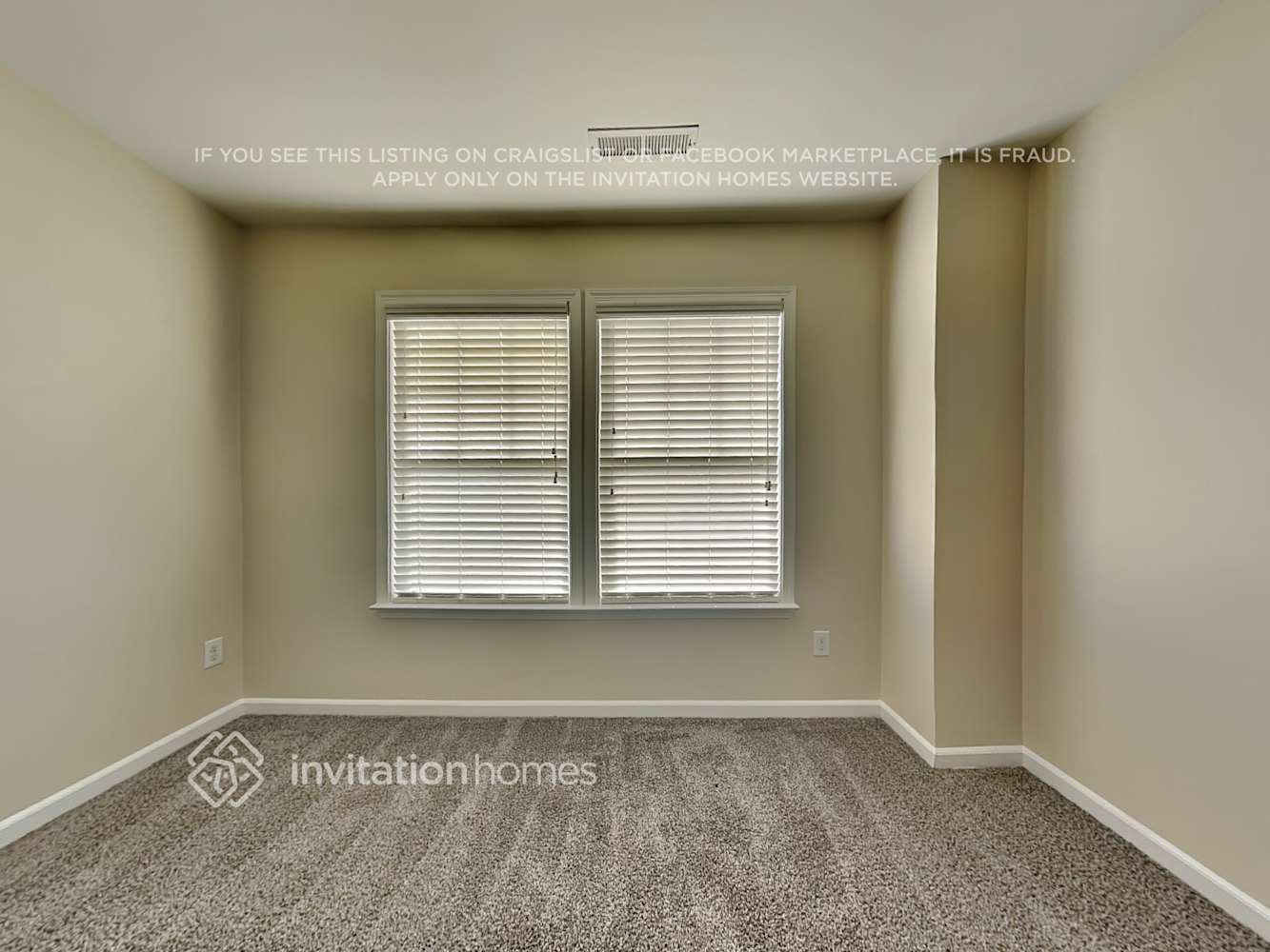 Building Photo - 2504 Blue Moss Dr