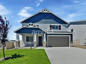 Building Photo - 1405 Alderleaf Ave