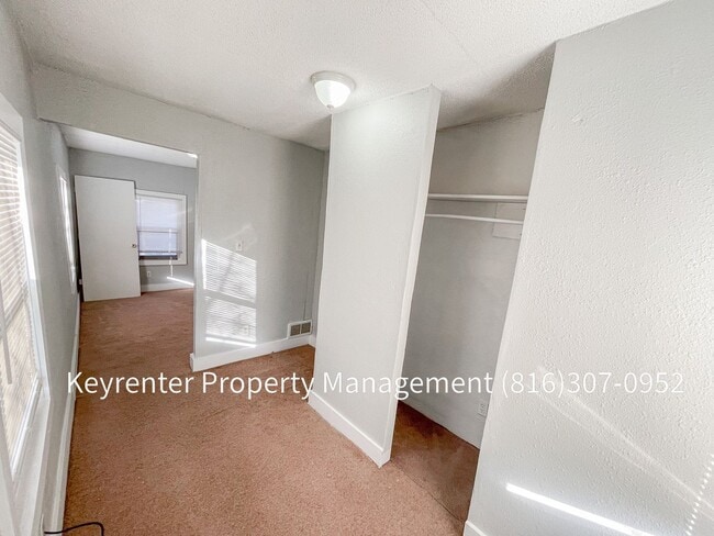 Building Photo - Price Drop!! Great 3 Bedroom home for rent!