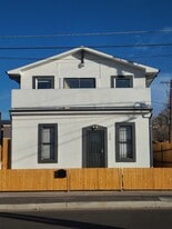 Building Photo - 216 E Las Vegas St