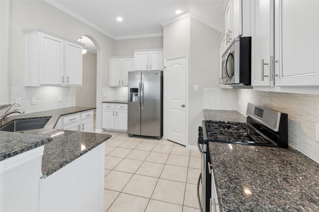 Building Photo - 2357 Old Stone Dr
