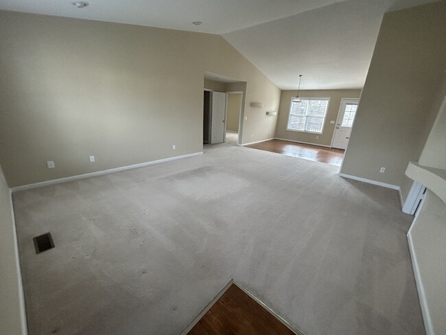 Building Photo - 3 BD 2BA Home with a Garage for Rent in Algood